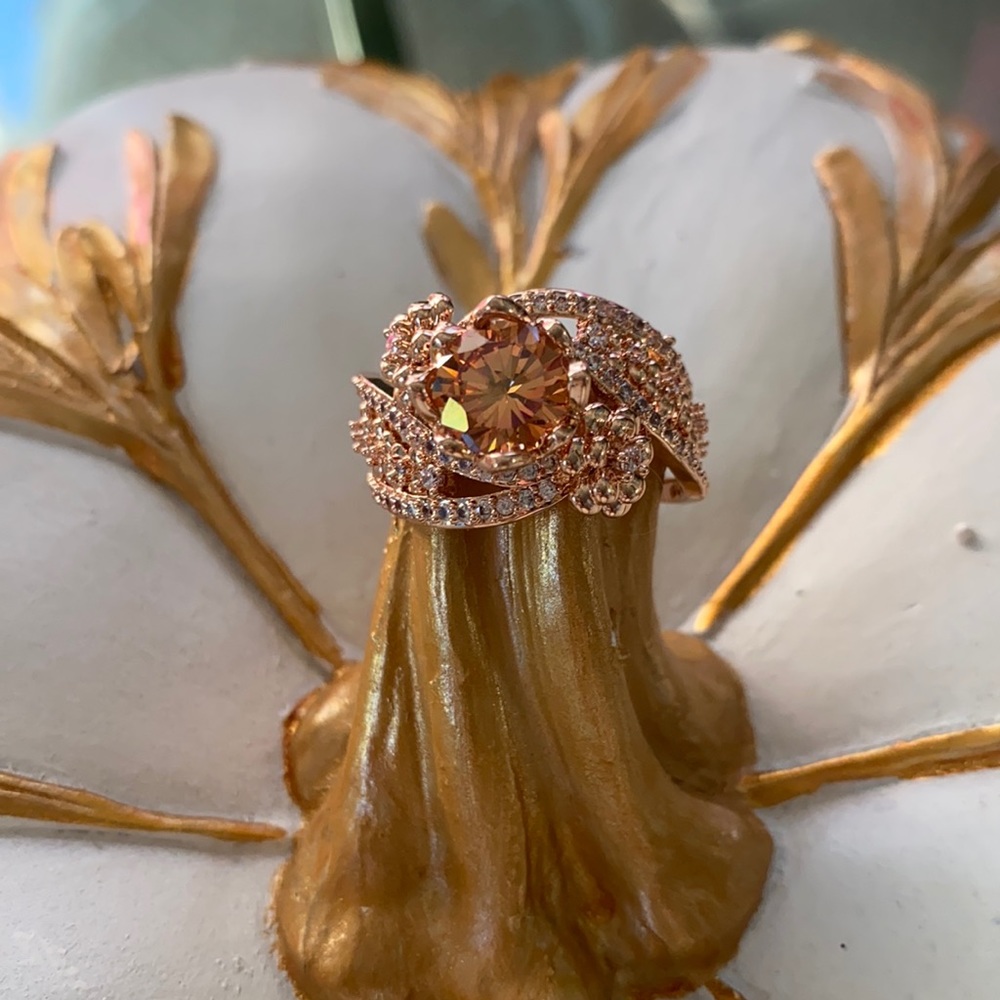 Fun flower ring